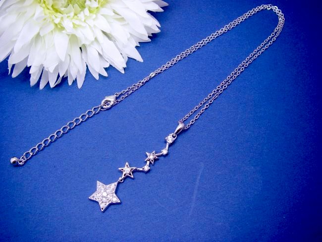 �����`�[�t�@�y���_���g�E�A�N�Z�T���[