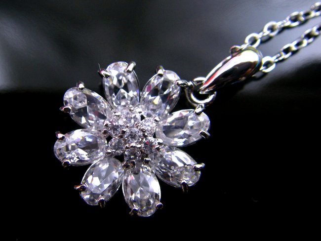 �L���[�r�b�N�W���R�j�A�@�y���_���g�@�A�N�Z�T���[