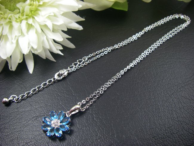 �_���A�@CZ�y���_���g�E�A�N�Z�T���[