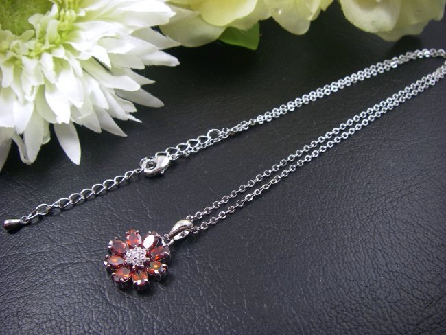 �_���A�@�K�[�l�b�gCZ�y���_���g�E�A�N�Z�T���[