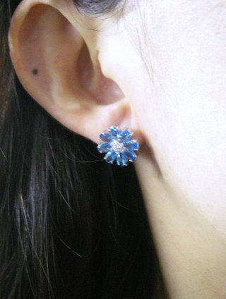 �_���A�@���C�g�u���[�ECZ�s�A�X�E�A�N�Z�T���[