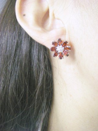 �_���A�@�K�[�l�b�g�E�C�������O