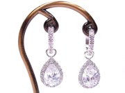 �L���[�r�b�N�W���R�j�A�@�s�A�X