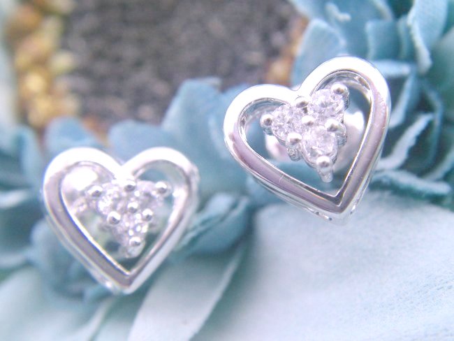 �n�[�g�@���Ԃ�̃s�A�X