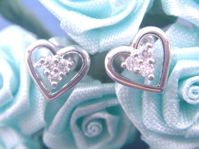 �n�[�g�@���Ԃ�̃s�A�X