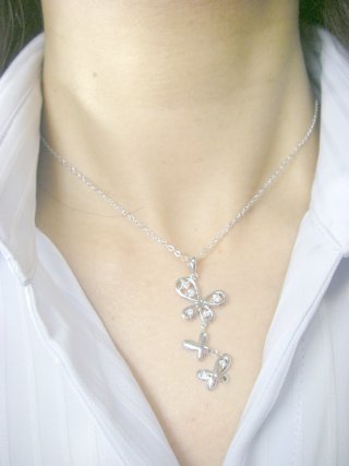 �o�^�t���C���`�[�t�@�y���_���g�E�A�N�Z�T���[