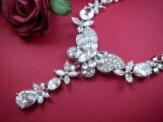 CZ�@�L���[�r�b�N�W���R�j�A�@�l�b�N���X