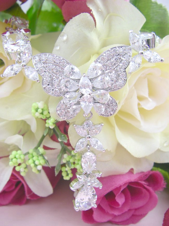 �o�^�t���C���`�[�t�@�L���[�r�b�N�W���R�j�A�E�l�b�N���X