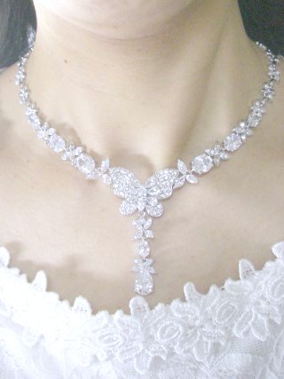 バタフライ ネックレス