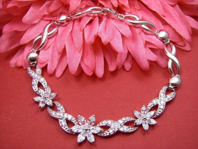 �t�����[���`�[�t�@�u���X���b�g�@CZ�A�N�Z�T���[