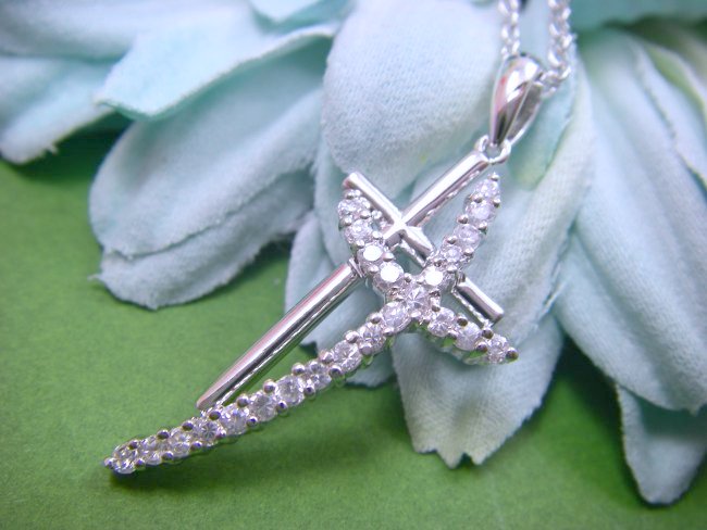 �N���X�y���_���g