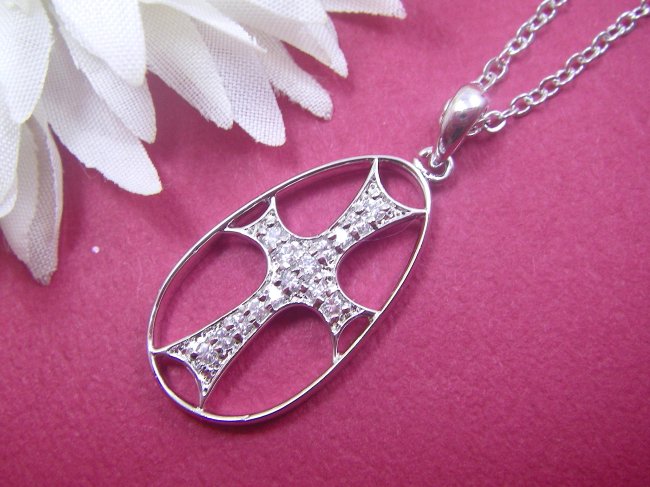 �N���X�@�\���ˁ@�y���_���g�@�L���[�r�b�N�W���R�j�A�E�A�N�Z�T���[