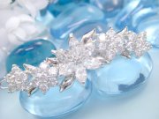 CZ�@�L���[�r�b�N�W���R�j�A�@�w�A�E�s��