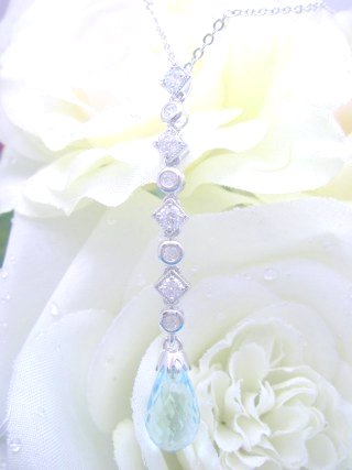 �L���[�r�b�N�W���R�j�A�E�y���_���g�@�A�N�Z�T���[