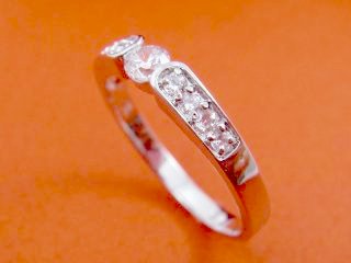 キュービックジルコニア・アクセサリー リング(指輪)