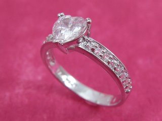 キュービックジルコニア リング ハート