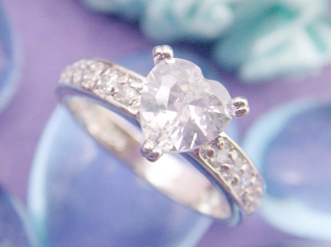 キュービックジルコニア リング ハート