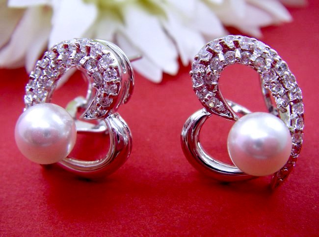 �p�[���ƃL���[�r�b�N�W���R�j�A�̃s�A�X