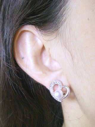 �p�[���ƃL���[�r�b�N�W���R�j�A�̃s�A�X