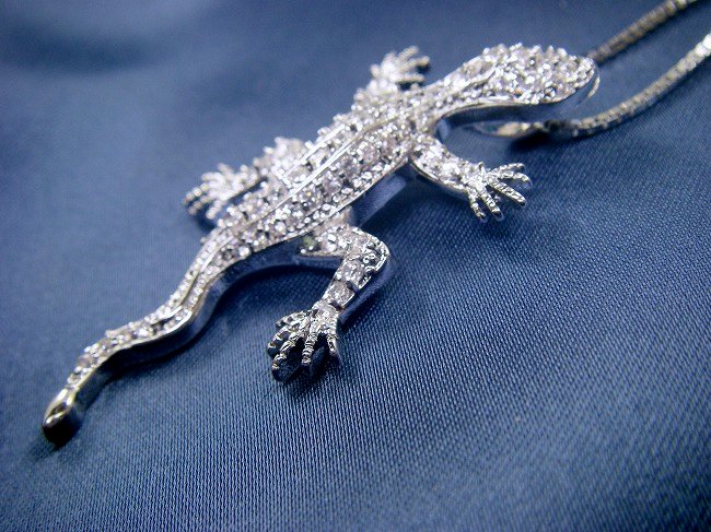 ���U�[�h�@�g�J�Q�E���`�[�t�@�y���_���g