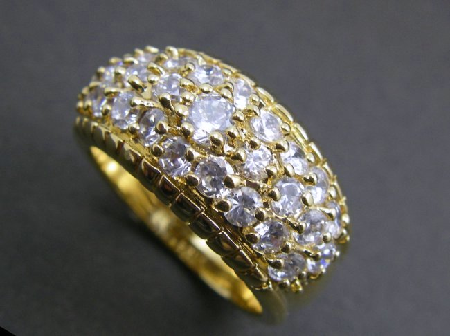 �p�[�e�B�����@�S�[�W���X�ȃ����O�@�S�[���h