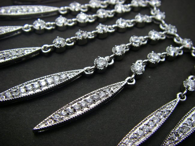 CZ Necklace�@�L���[�r�b�N�W���R�j�A�E�A�N�Z�T���[�@�l�b�N���X