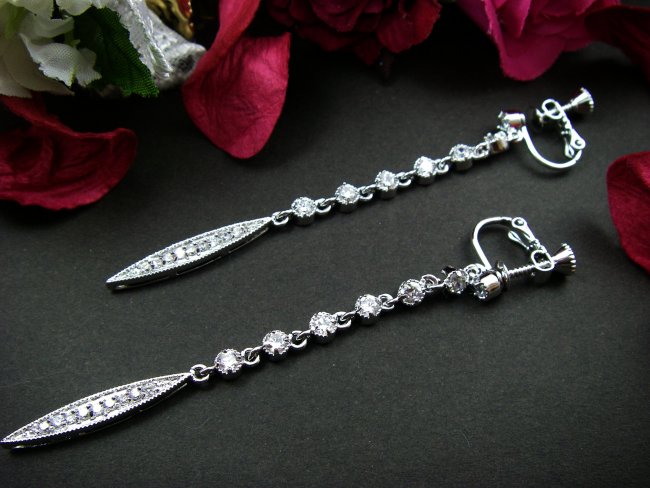 �L���[�r�b�N�W���R�j�A �C�������O