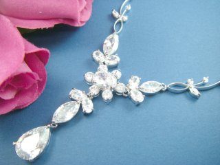 �l�b�N���X�@�t�����[���`�[�t