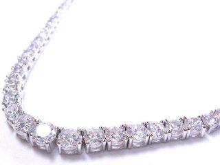 �O���f�[�V�����E�e�j�X�l�b�N���X�@�A�N�Z�T���[