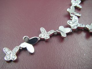 �o�^�t���C���`�[�t�@�L���[�r�b�N�W���R�j�A�@�l�b�N���X