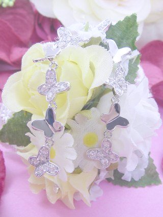 �o�^�t���C���`�[�t�@�s�A�X�@�L���[�r�b�N�W���R�j�A�E�A�N�Z�T���[