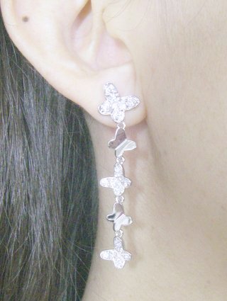 �o�^�t���C���`�[�t�@�s�A�X�@�L���[�r�b�N�W���R�j�A�E�A�N�Z�T���[