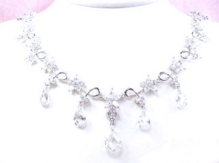 �t�����[���`�[�t�@�l�b�N���X�@�L���[�r�b�N�W���R�j�A�E�A�N�Z�T���[