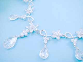 �t�����[���`�[�t�@�l�b�N���X�@�L���[�r�b�N�W���R�j�A�E�A�N�Z�T���[