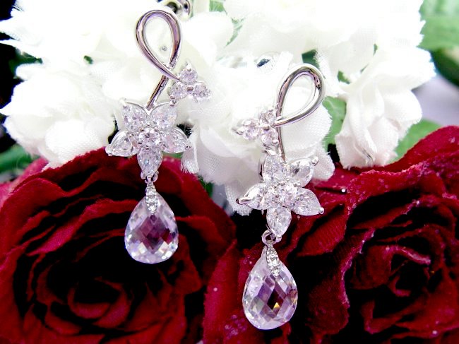 �t�����[���`�[�t�@�s�A�X�@�L���[�r�b�N�W���R�j�A�E�A�N�Z�T���[