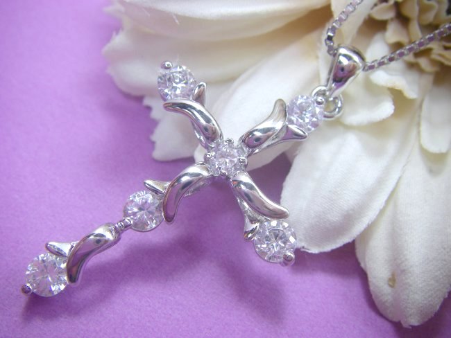 �L���[�r�b�N�W���R�j�A�@�N���X�@�y���_���g