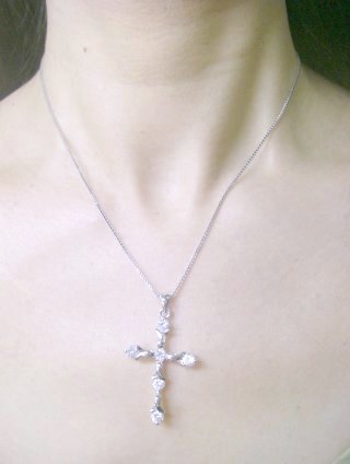 �L���[�r�b�N�W���R�j�A�@�N���X�@�y���_���g