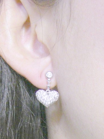 �n�[�g�p���F�@�L���[�r�b�N�W���R�j�A�@�C�������O