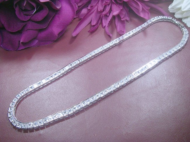 �e�j�X�l�b�N���X