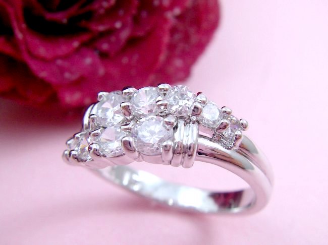 �L���[�r�b�N�W���R�j�A�@�����O