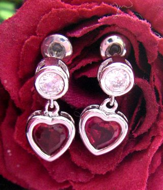 �n�[�g�@���r�[�ƃL���[�r�b�N�W���R�j�A�̃C�������O