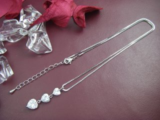 �n�[�g�@�A�N�Z�T���[