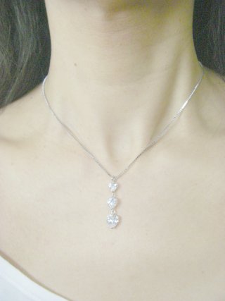 �n�[�g�@�A�N�Z�T���[