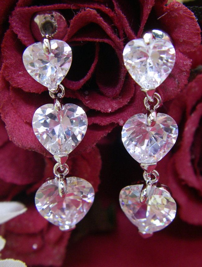 �n�[�g�@�A�N�Z�T���[