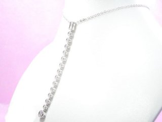 �����O�l�b�N���X�@�L���[�r�b�N�W���R�j�A�E�A�N�Z�T���[