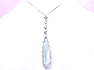 �L���[�r�b�N�W���R�j�A�̃����O�E�y���_���g