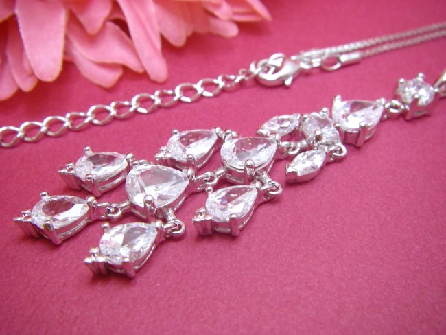 CZ�@SV�L���[�r�b�N�W���R�j�A�@�y���_���g