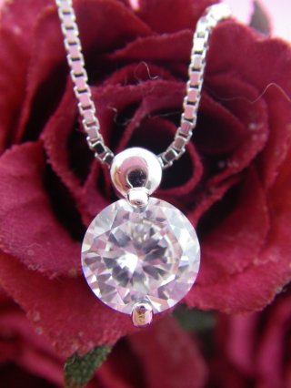 �L���[�r�b�N�W���R�j�A�E�A�N�Z�T���[�@�y���_���g