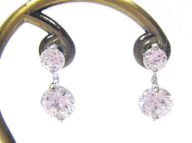 �L���[�r�b�N�W���R�j�A�E�A�N�Z�T���[�@�s�A�X