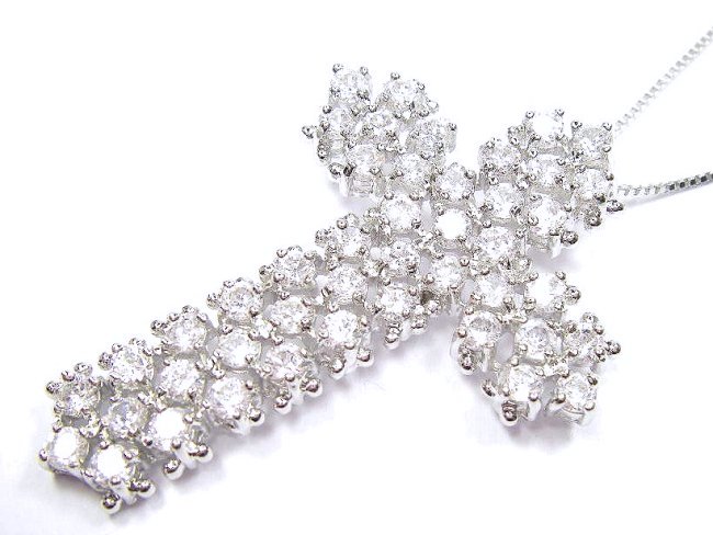 �\���ˁ@�N���X�E�y���_���g�@�L���[�r�b�N�W���R�j�A�̃y���_���g